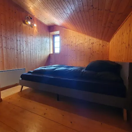 Chalet Au Milieu Des Montagnes *